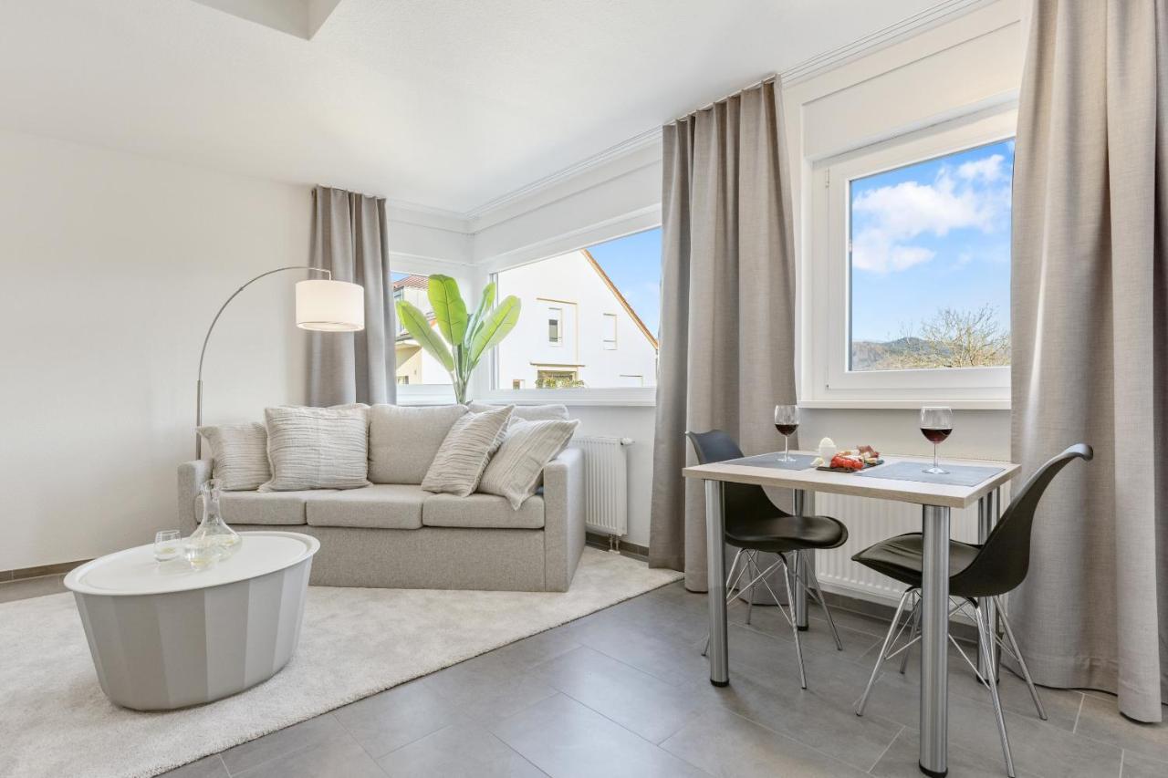 Empire Living: Denzlingen Marktplatz Dış mekan fotoğraf