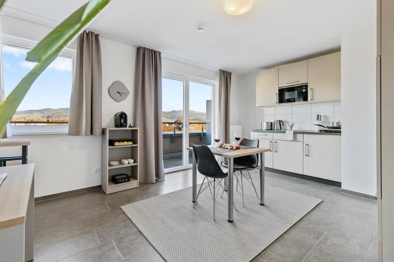 Empire Living: Denzlingen Marktplatz Dış mekan fotoğraf