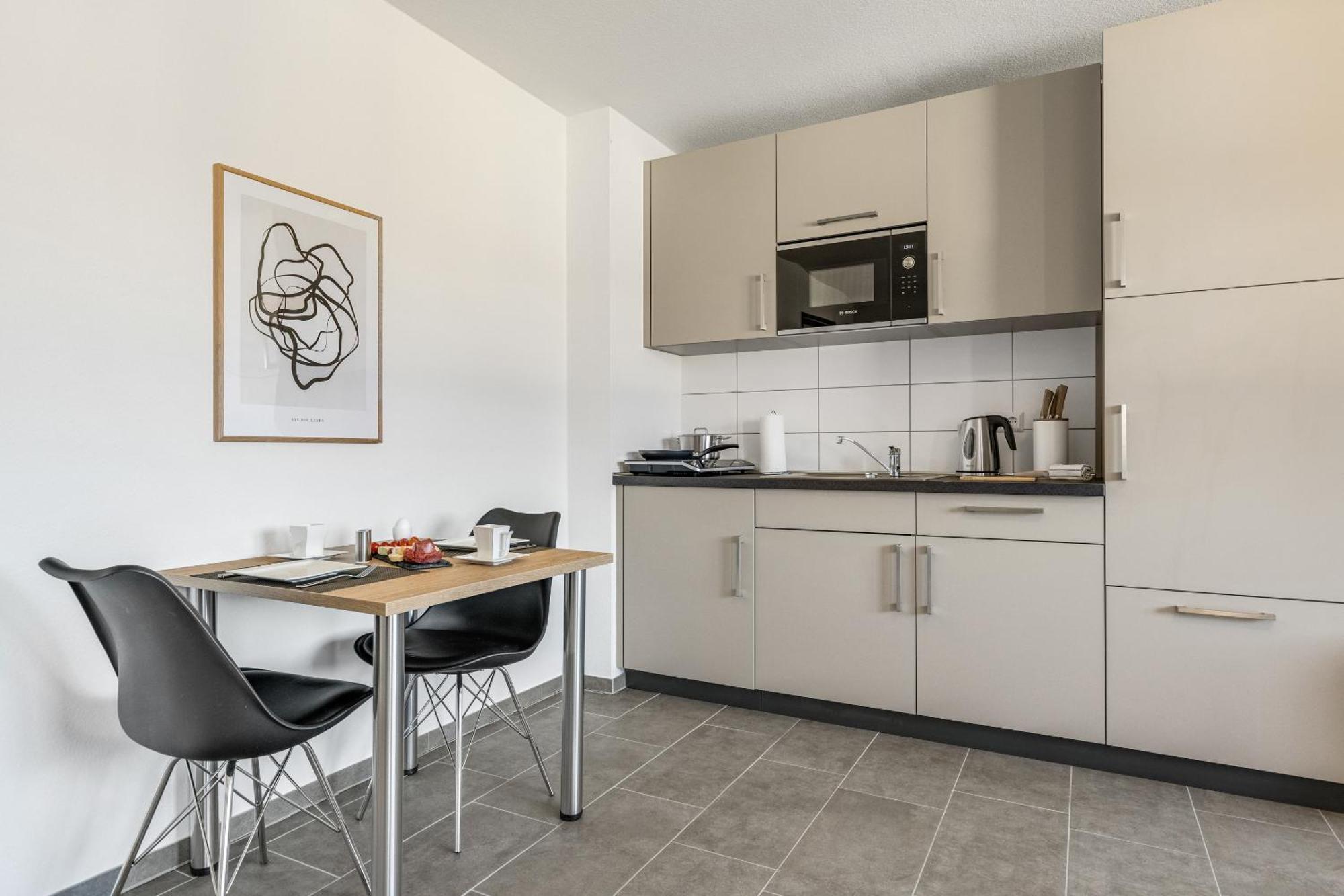 Empire Living: Denzlingen Marktplatz Dış mekan fotoğraf